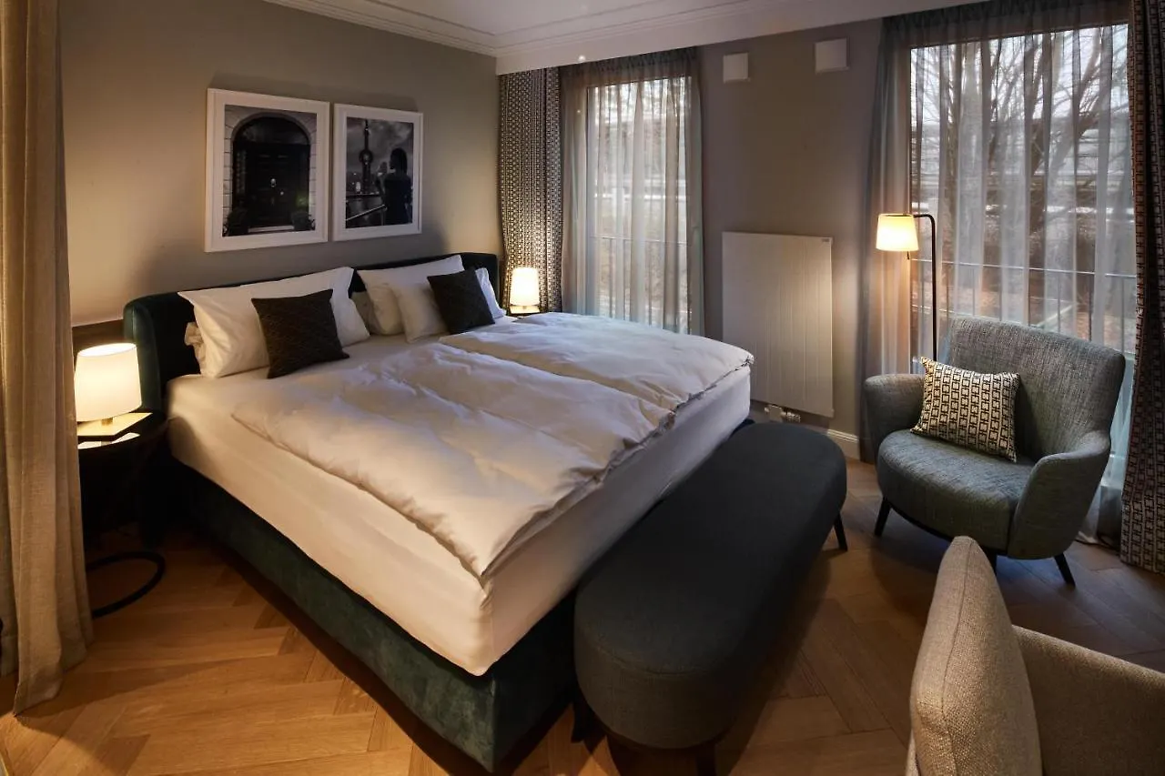 ****  Clounys Hotel Hamburg Germany