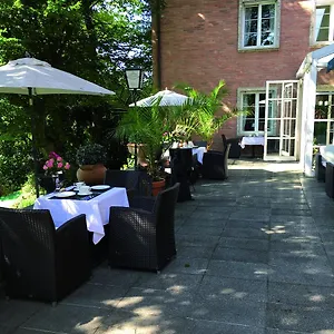 Hotel Bredl In Der Ballestrem ***