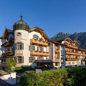 **** Hotel Staudacherhof In I Blick Aufs Zugspitzmassiv I Einzigartige Bayurvida Kueche Duitsland